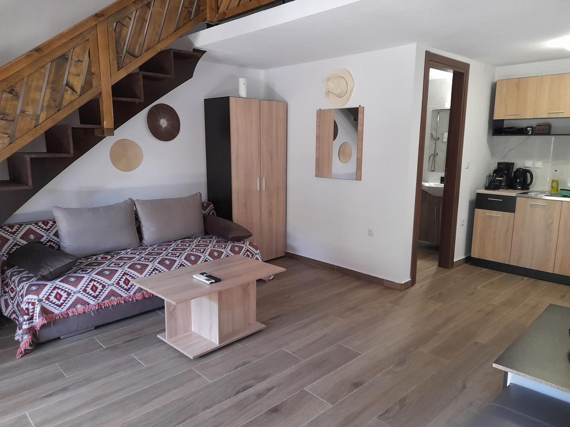 Mad'S Villas Nea Peramos  Room photo